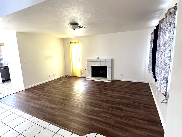 3240 Barbuda Rd — Photo 2