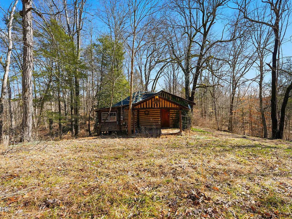 1st image of 597 Cavern Rd