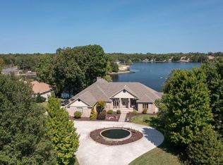 161 River Bend Dr, Crossville, TN 38555