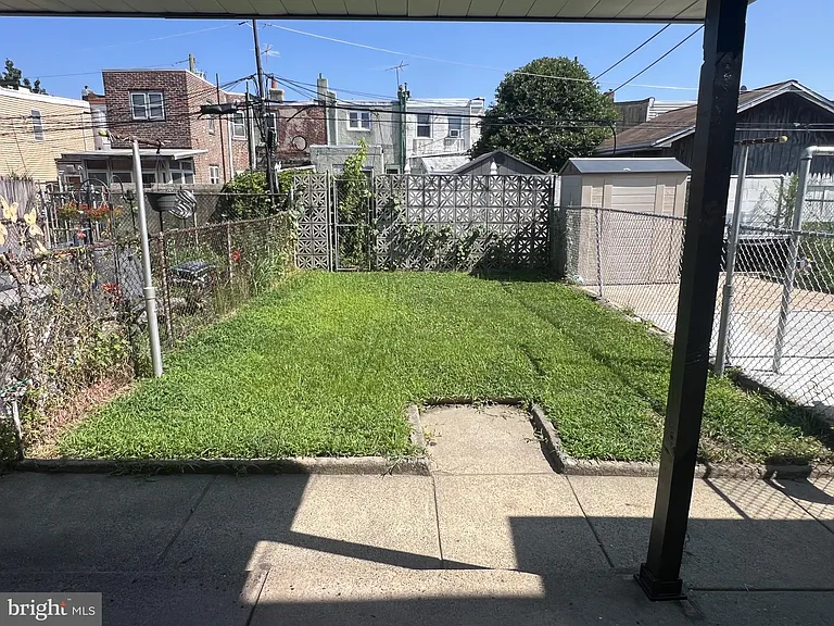 3051 Cedar St — Photo 16