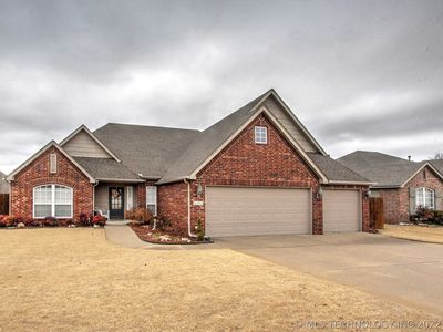 5312 Barr Dr, Sand Springs, OK, 74063