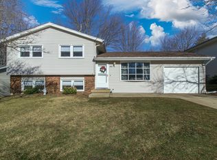 1706 Jacobssen Dr, Normal, IL 61761