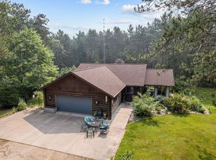 E2674 Tilly Ln, Waupaca, WI 54981