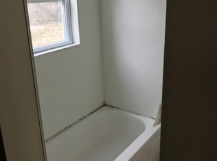 1204 Yuma St APT 2, Manhattan, KS 66502