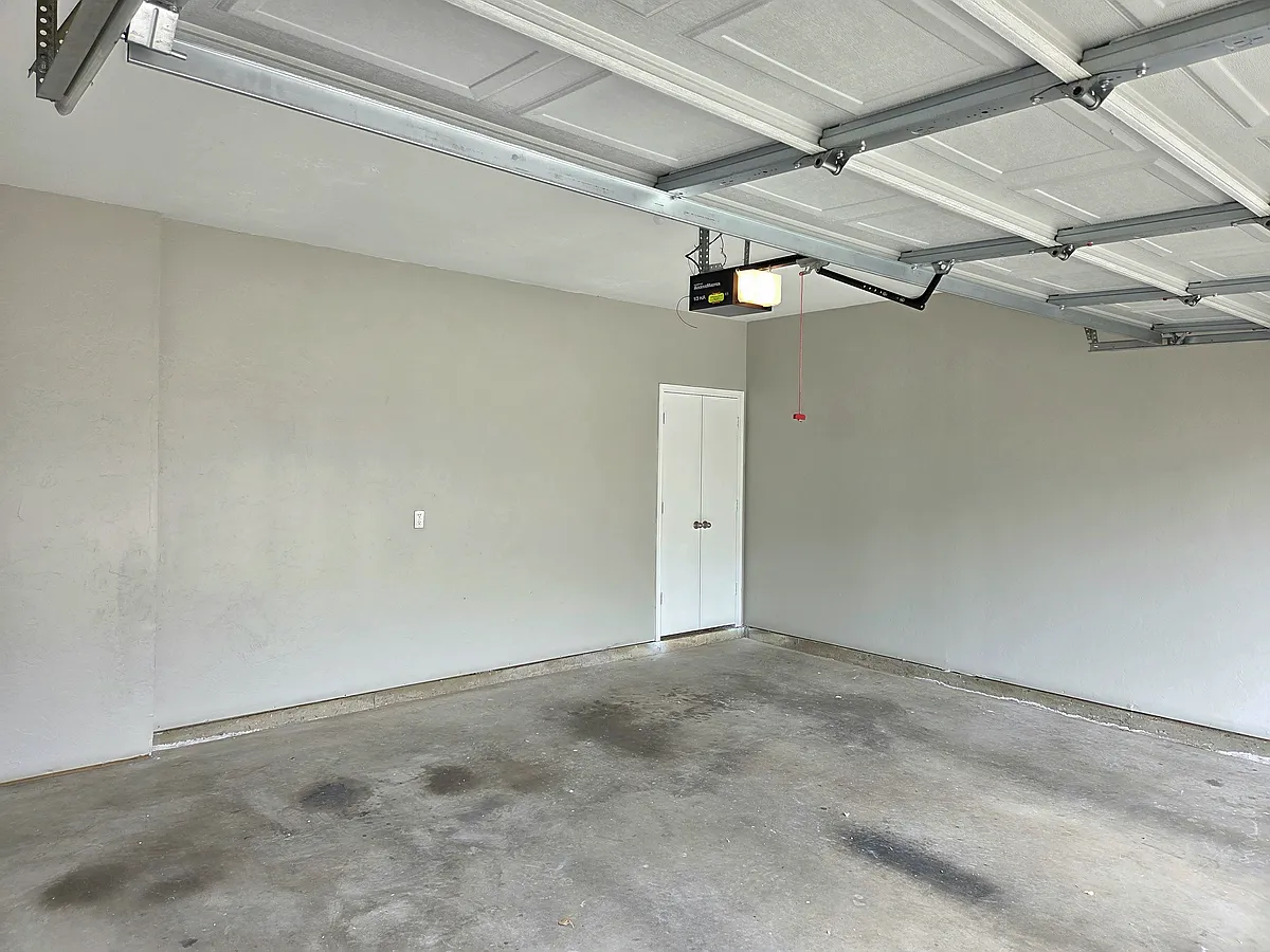 Building Photo - 2230 SW 102nd St