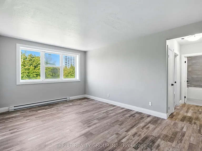 435 Nelson St #1 — Photo 5