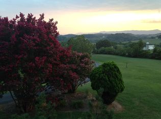 267 Gilmore Ln, Lexington, VA 24450