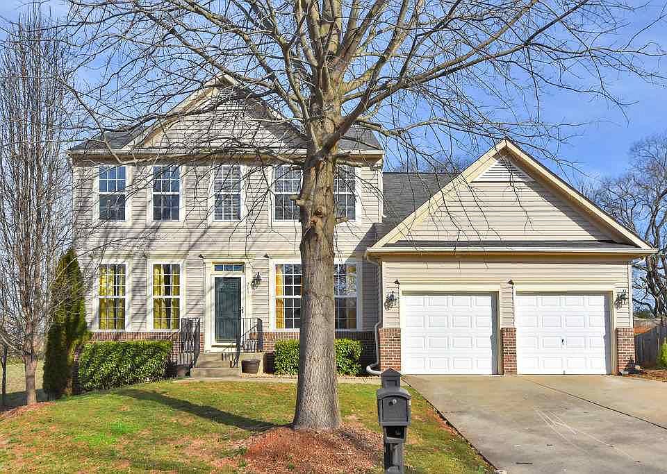 1st image of 289 Parker Pl