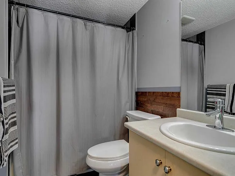 17 Country Village Bay NE #1310 — Photo 12