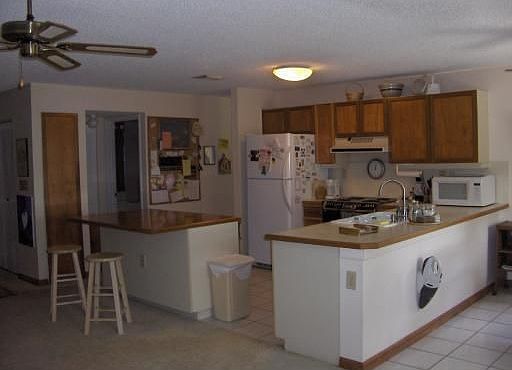 2nd image of 840 Rock Hill Ave