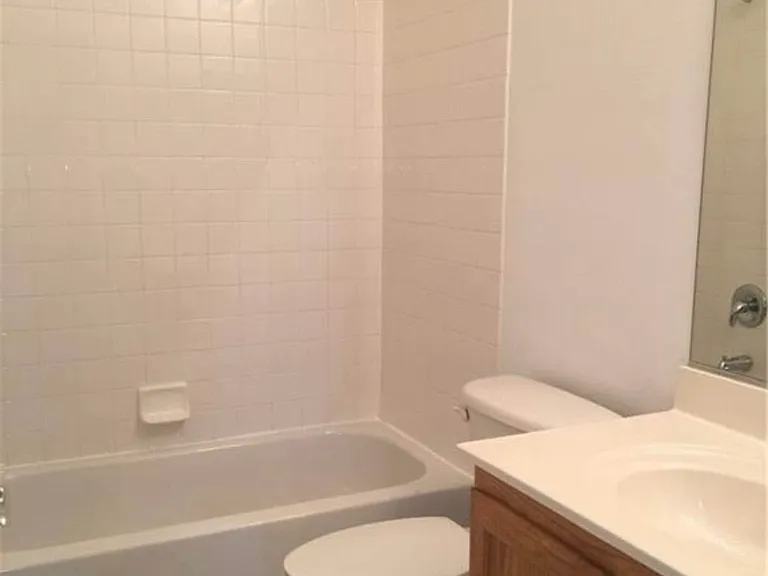 10295 Cherry Brook St — Photo 4
