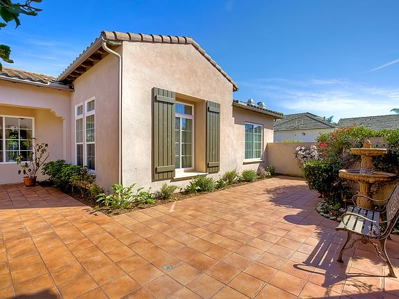 4th image of 17069 Castello Cir