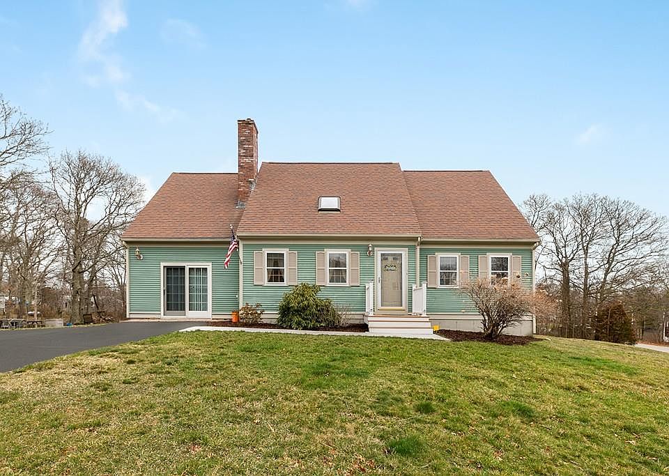 1st image of 16 Dublin Dr