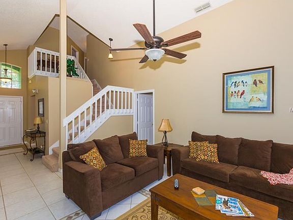 2nd image of 2227 Mallory Cir