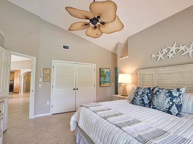782 Harrington Lake Dr N — Photo 19
