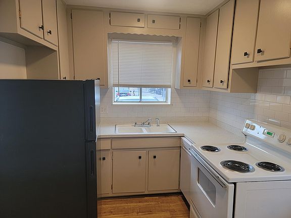 4th image of 3002 W Colorado Ave