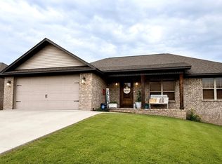 1209 E Date St, Russellville, AR 72802