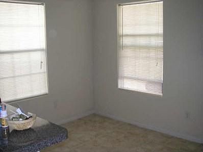 5th image of 737 Tuskegee St
