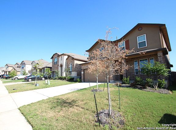 3rd image of 6074 Akin Cir