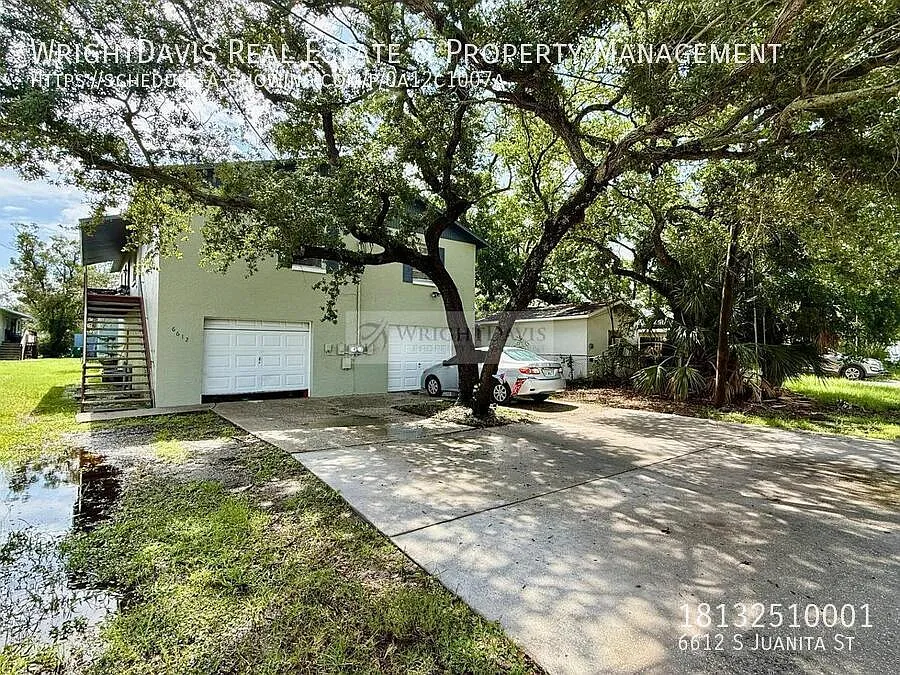 Tampa 2-Bedroom / 1-Bath Duplex — Photo 2