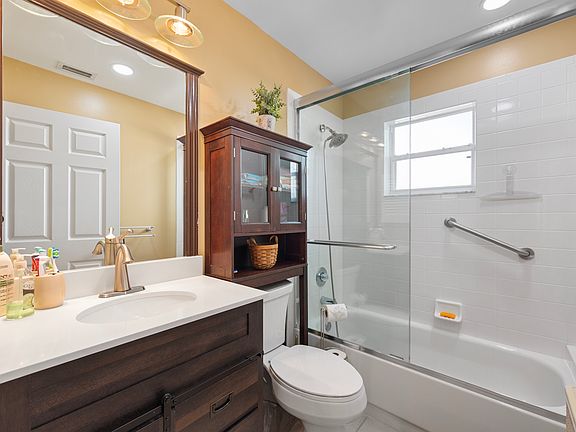 5th image of 174 Pebble Shores Dr S #204