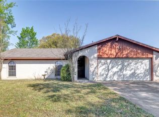 1301 Hawk Tree Dr, College Station, TX 77845