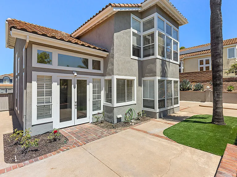12295 Picrus St — Photo 40