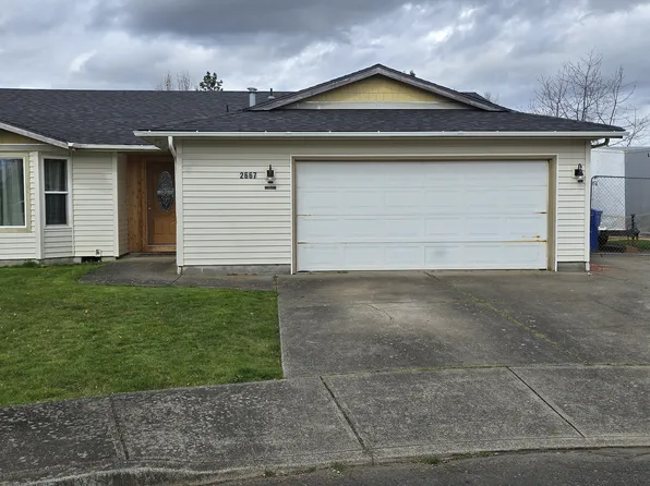 2667 Purisima Ct NE, Salem, OR 97305