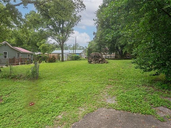 2nd image of 5 Coke Ave NE