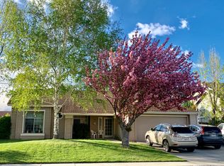 2359 Cheyenne Dr, Bishop, CA 93514