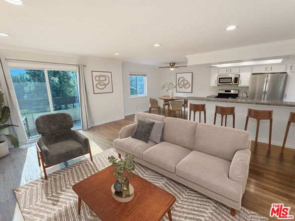 2700 Cahuenga Blvd E APT 2209