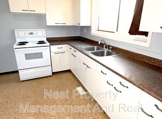 596 Central St E #1, Prince George, BC V2M3B7