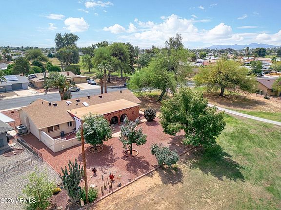 4th image of 11444 N 109TH Avenue