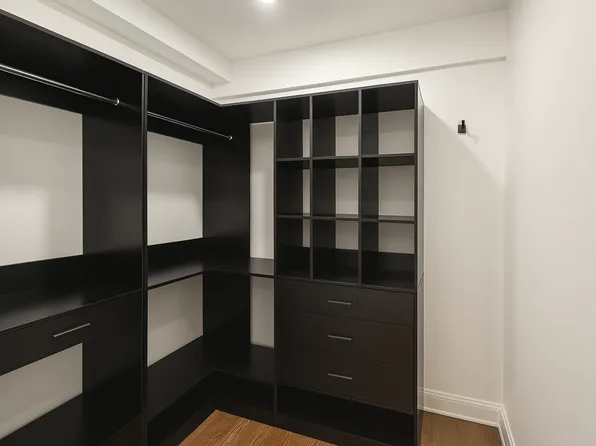 140 East 56th Street image 5 of 9