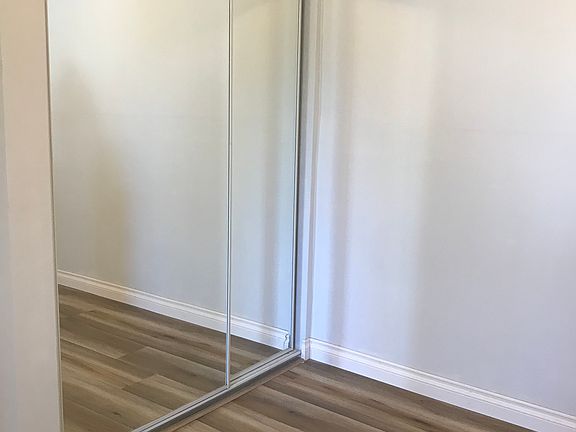 5th image of 10507 Louisiana Ave #1