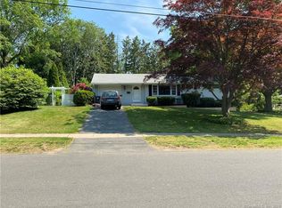 100 Curve Hill Rd, Cheshire, CT 06410