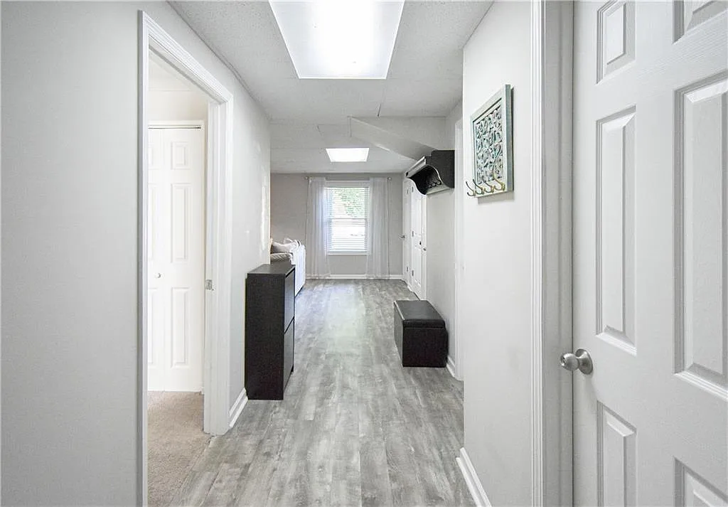 1 bed, 1.0 bath, 900 sqft, $1,500 — Photo 3