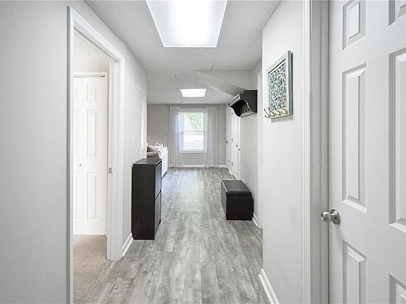 3rd image of 2304 Boardwalk