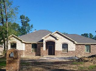 1911 Papoose Trl, Crosby, TX 77532