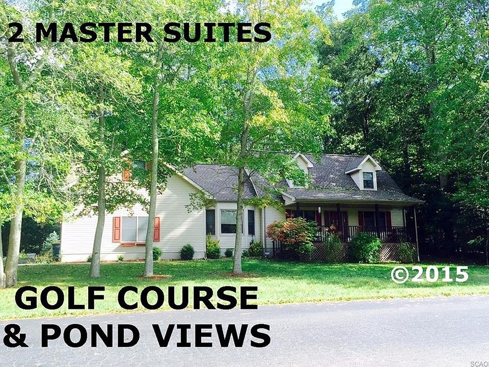 1st image of 19 Fairway Dr