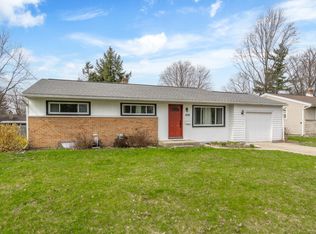 1208 Eldridge Dr, Kalamazoo, MI 49006
