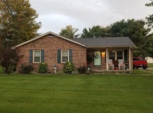 15 Joe Dr, Lebanon, KY 40033