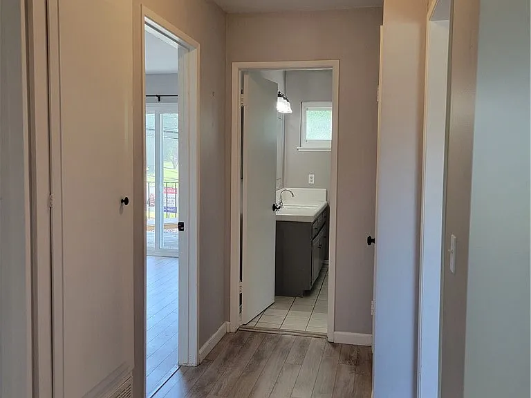 16862 Coach Ln — Photo 25