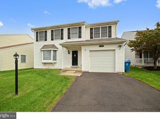1007 Deerfield Cir, Perkasie, PA 18944