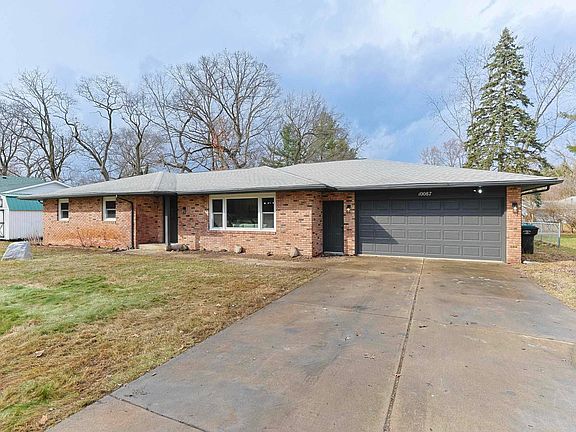 2nd image of 10087 Dunn Rd