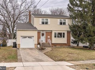 61 Vaughn Ave, Bellmawr, NJ 08031