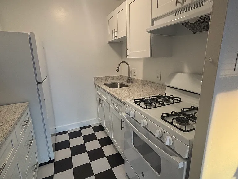 5406 Connecticut Ave NW #508 — Photo 6