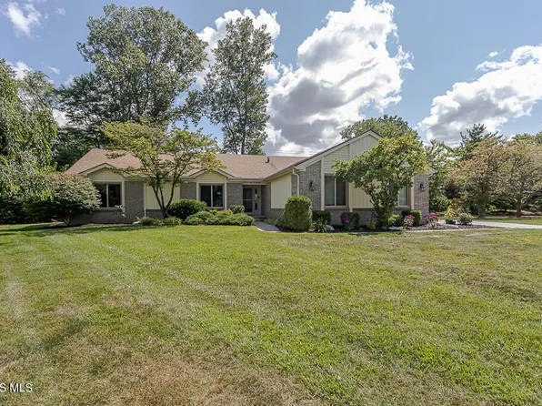6720 Cloister Ct, Toledo, OH 43617