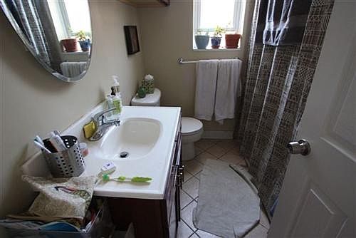 5th image of 1746 W Beach Ave #2FZ