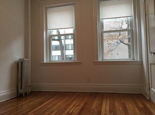 122 Warren St, Brighton, MA 02135